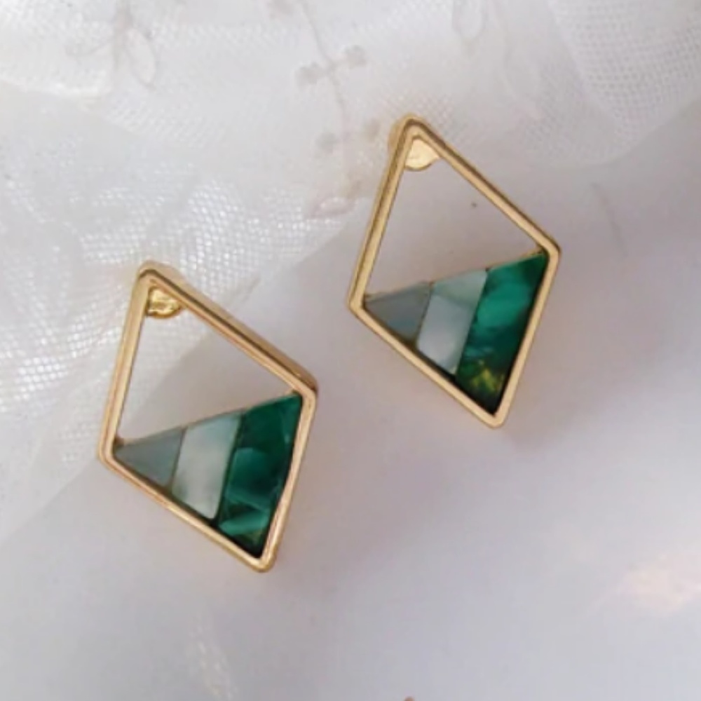 18K Gold Plated Stone Earrings Green Triangle - Picture 3 of 8